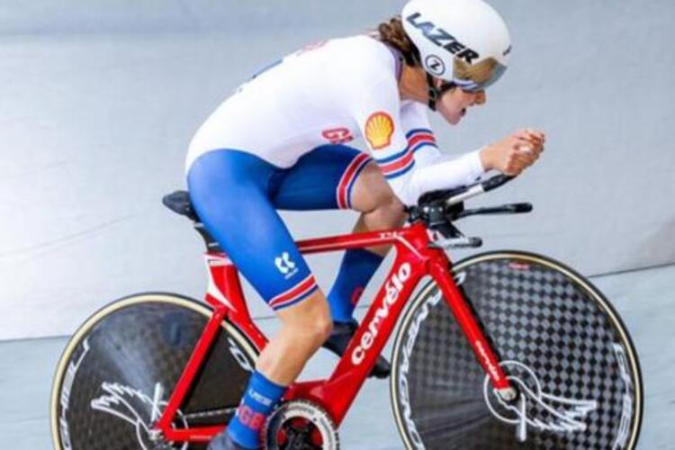 Daphne Schrager นักปั่นจักรยานพารากล่าวว่าการคว้าแชมป์โลกครั้งแรกของเธอน้อยกว่าสามปีหลังจากเปลี่ยนจากกรีฑาทำให้เธอมี “ความเชื่อมากขึ้น” ในความสามารถของเธอ